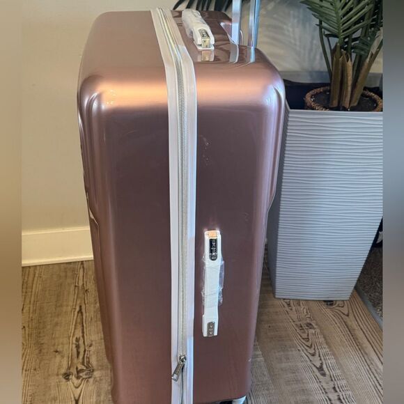 Bebe Stella 29" Women's Hardside Check-In Spinner Luggage, suitcase travel bag - Picture 13 of 16